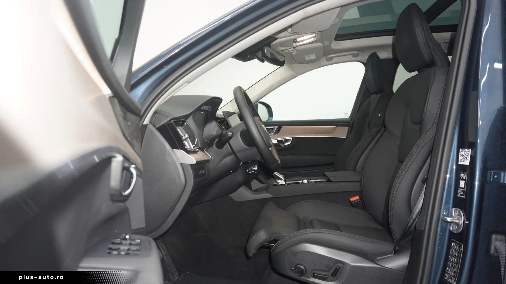 VOLVO XC90 T8 Plus Bright Hybrid Pan 360 HuD AHK BLISS