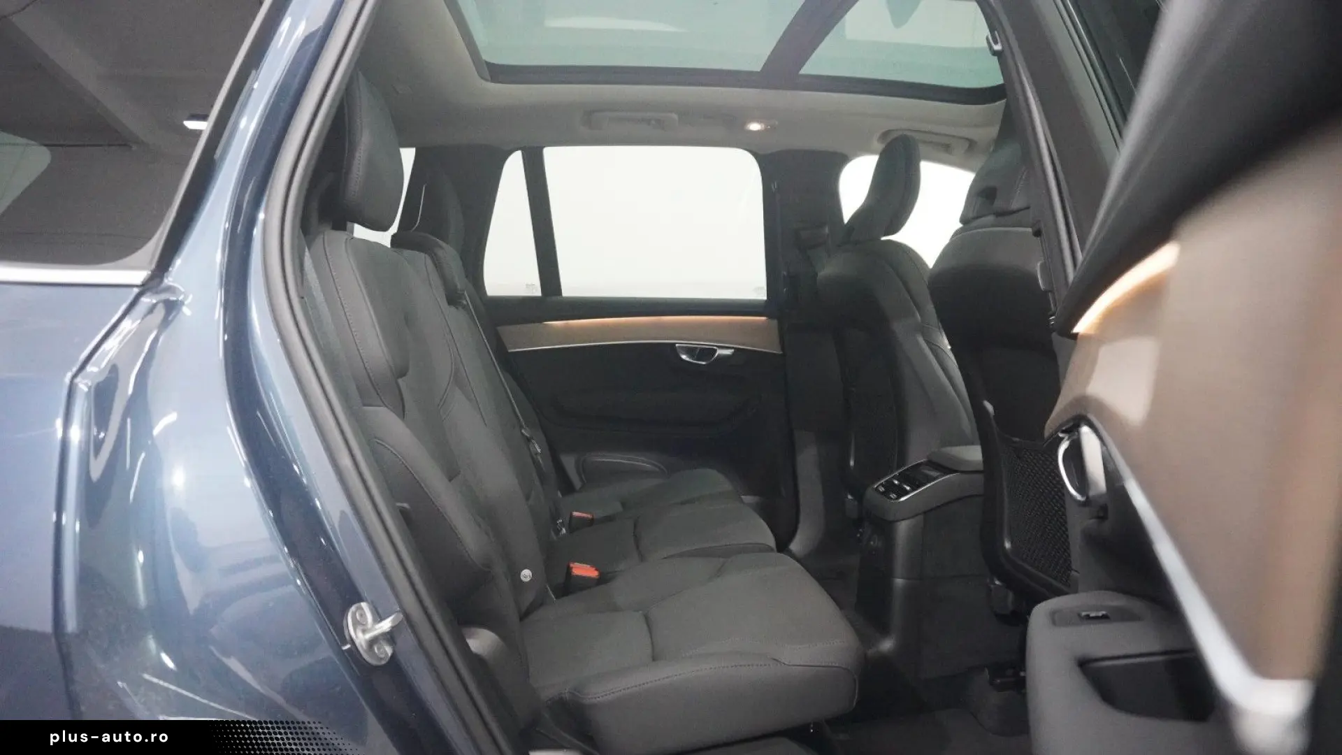 VOLVO XC90 T8 Plus Bright Hybrid Pan 360 HuD AHK BLISS
