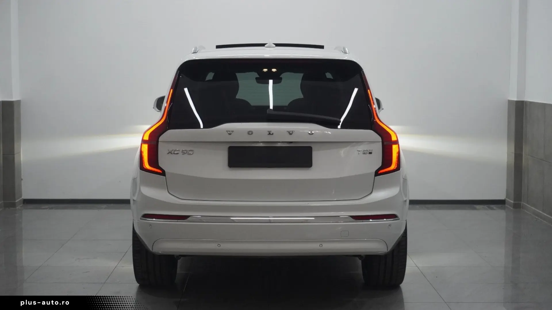 VOLVO XC90 T8 Plus Bright Hybrid Pano 360  ACC TWA H&K