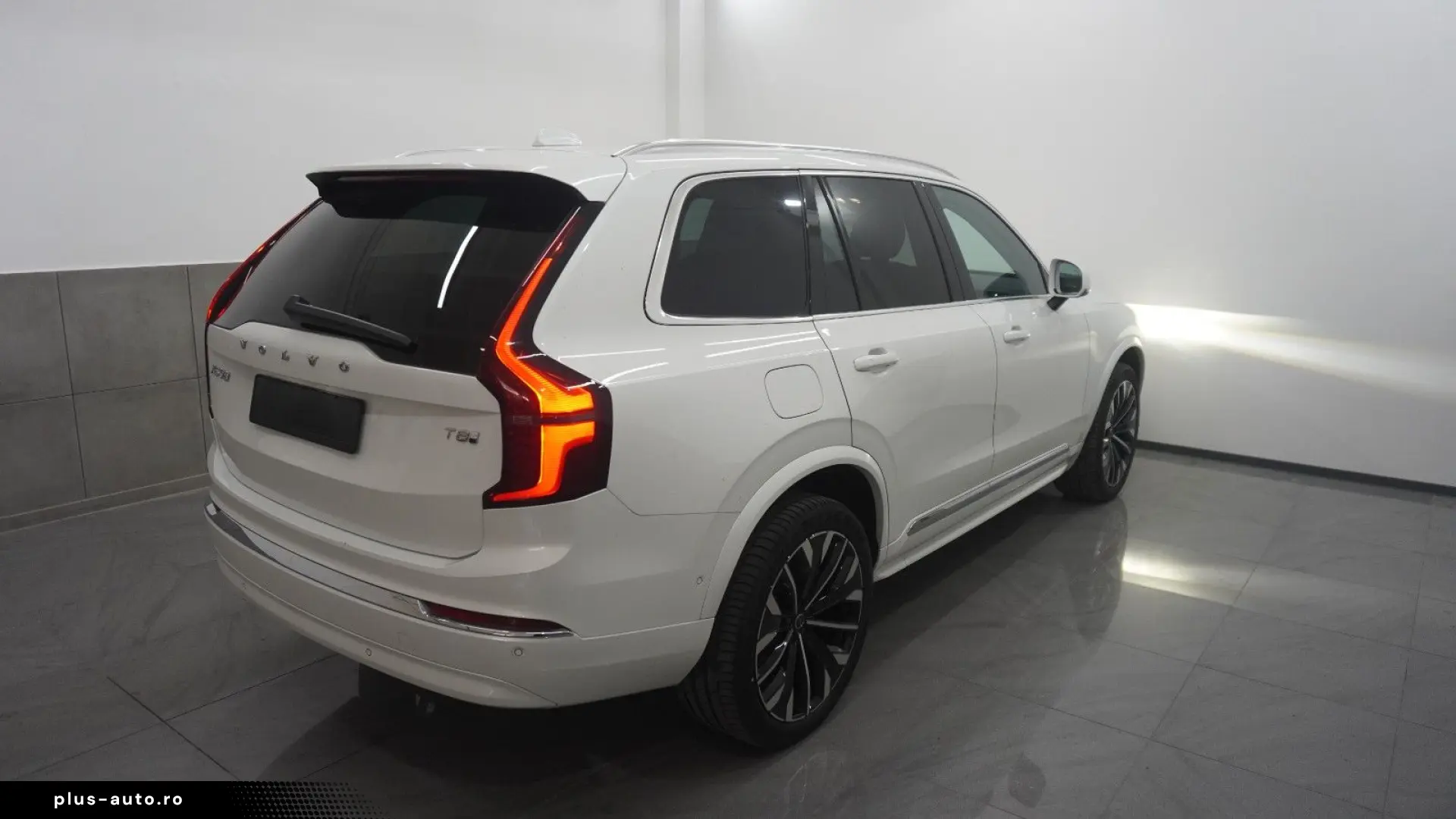 VOLVO XC90 T8 Plus Bright Hybrid Pano 360  ACC TWA H&K
