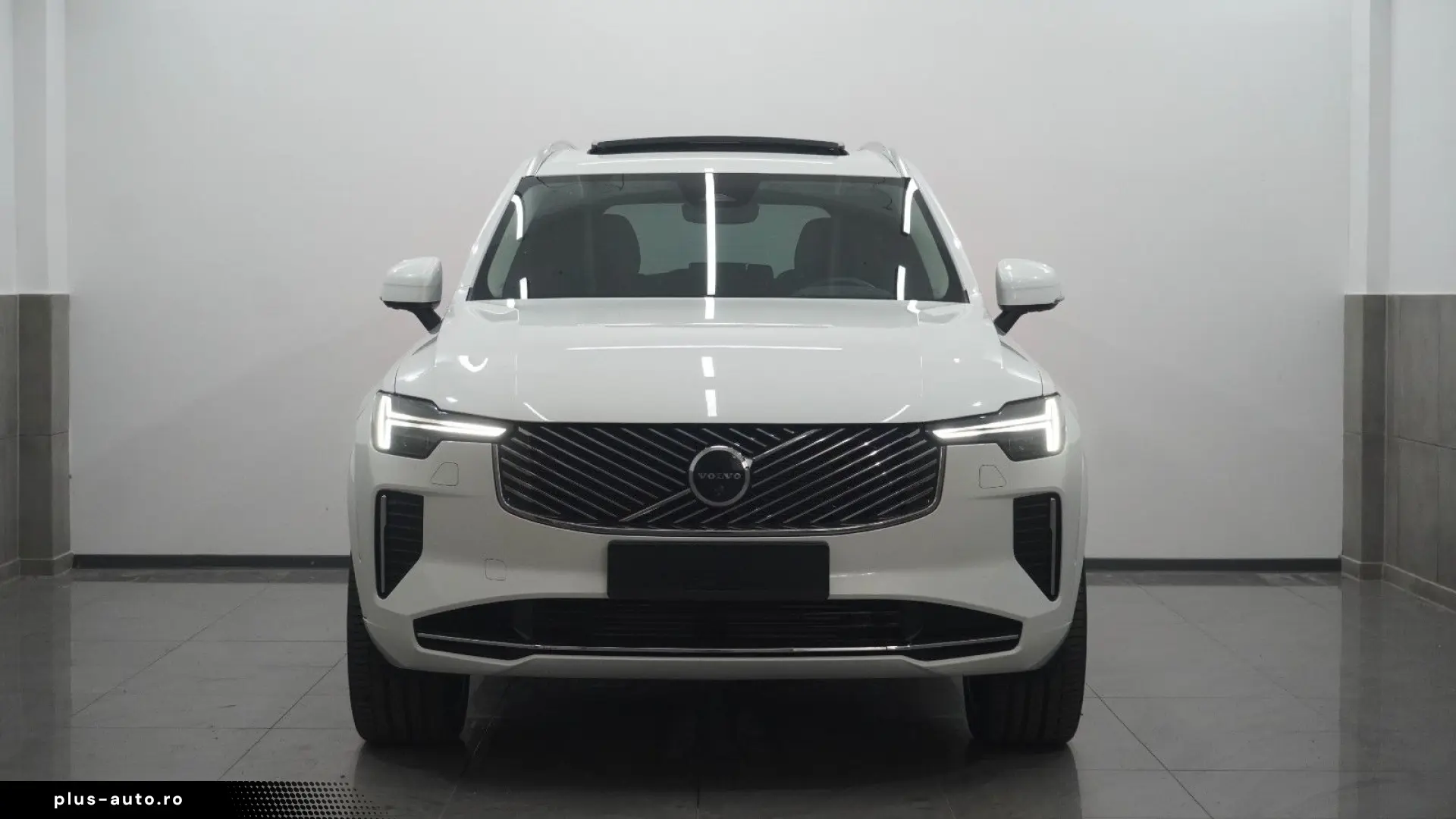 VOLVO XC90 T8 Plus Bright Hybrid Pano 360  ACC TWA H&K