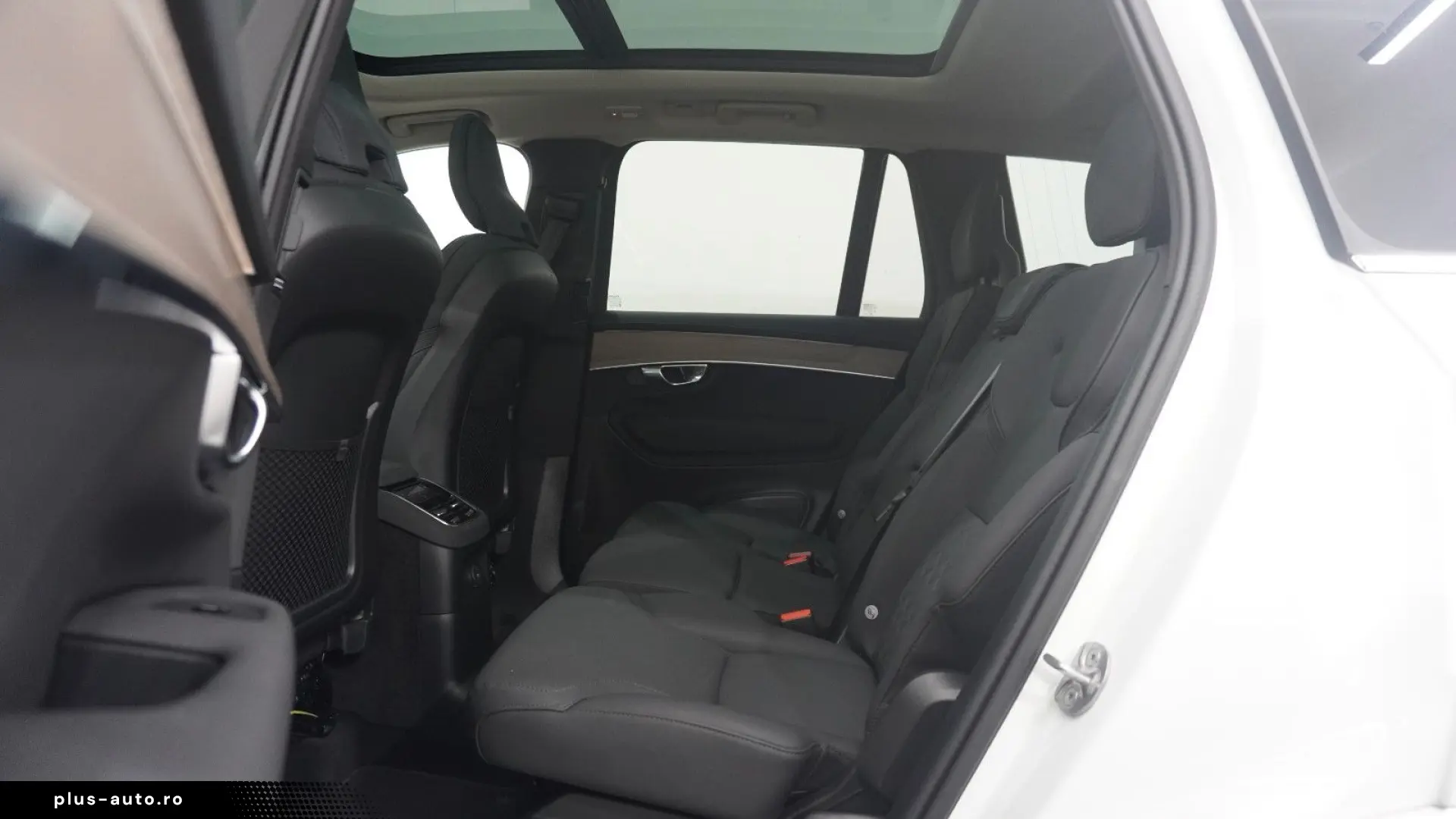 VOLVO XC90 T8 Plus Bright Hybrid Pano 360  ACC TWA H&K