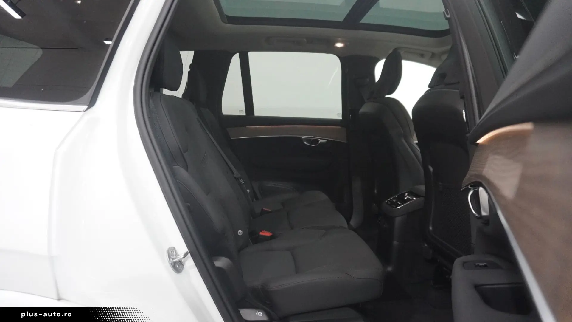 VOLVO XC90 T8 Plus Bright Hybrid Pano 360  ACC TWA H&K