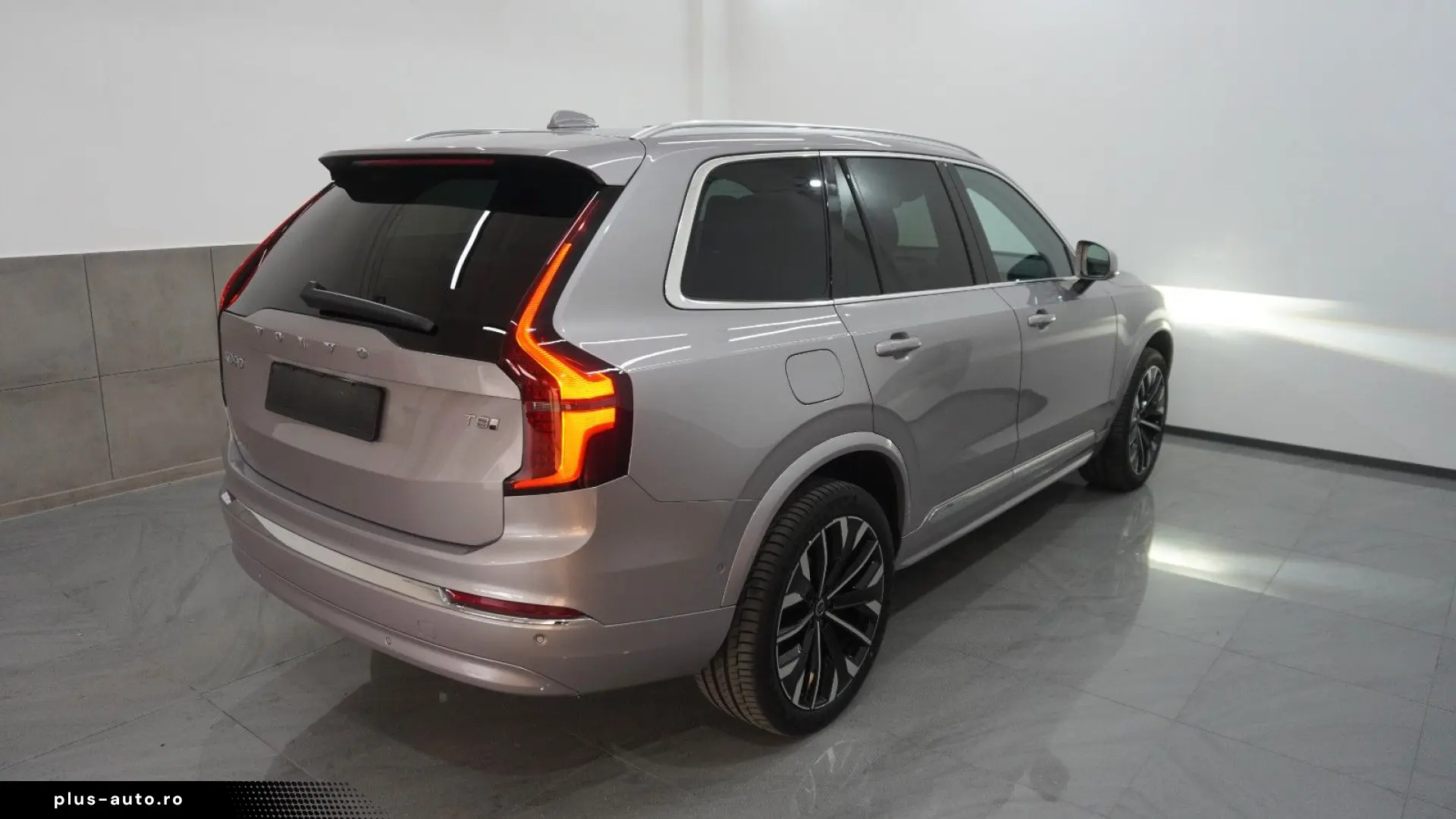VOLVO XC90 T8 Plus Bright Hybrid AWD Pano ACC HuD AHK