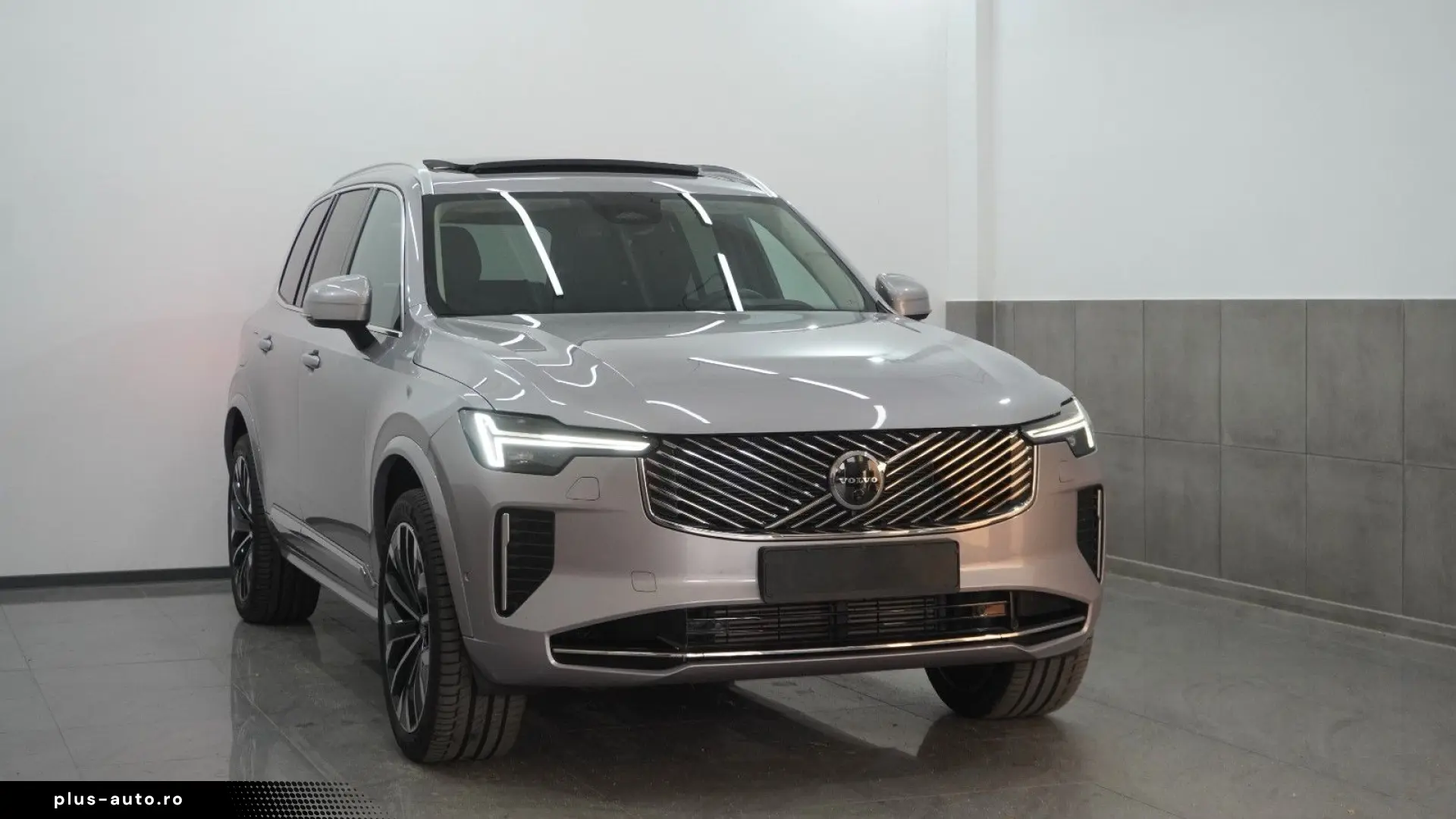 VOLVO XC90 T8 Plus Bright Hybrid AWD Pano ACC HuD AHK