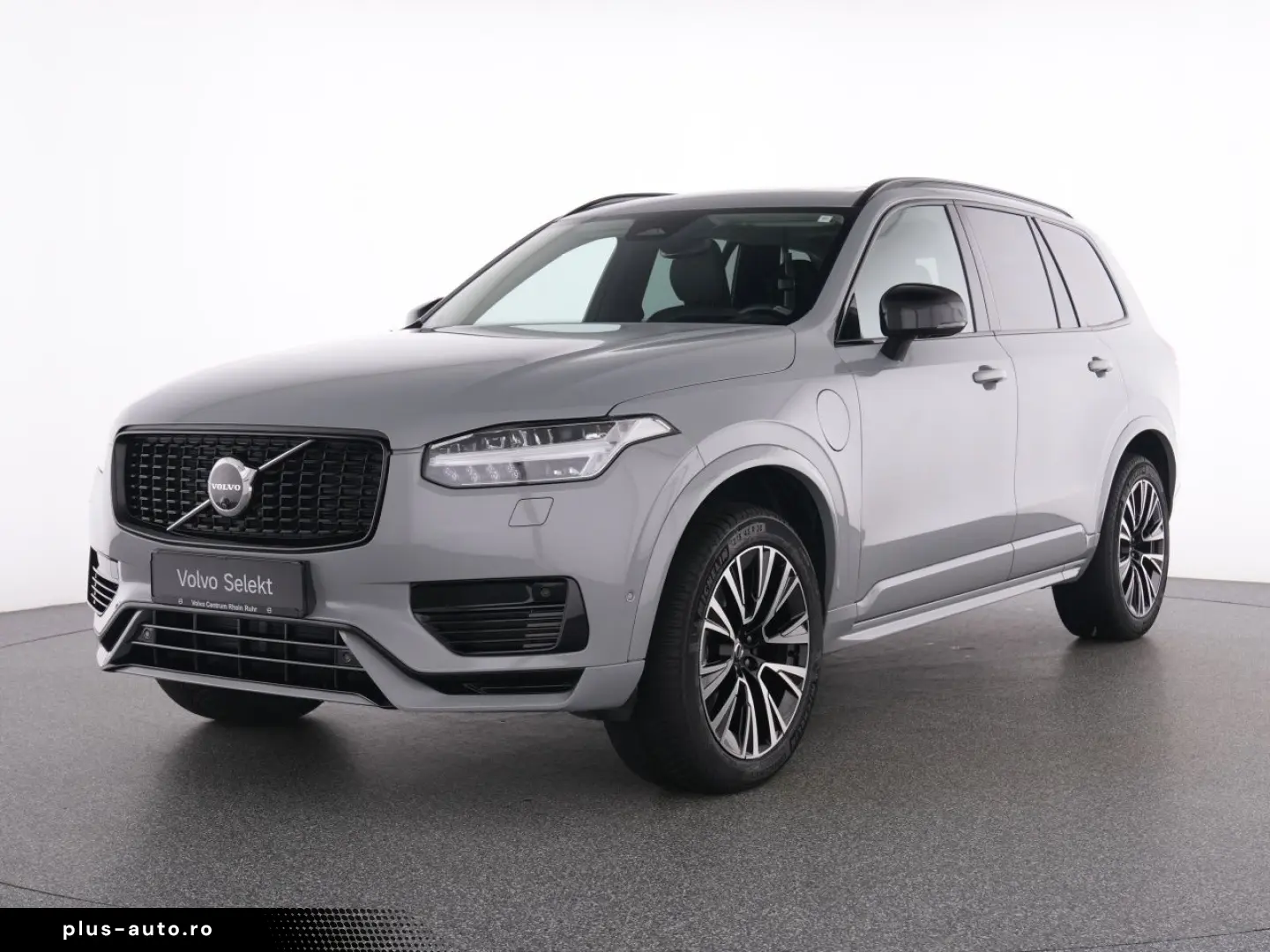 VOLVO XC90 T8 PLUG-IN AWD ULTRA DARK WINTEPAK PANO LM