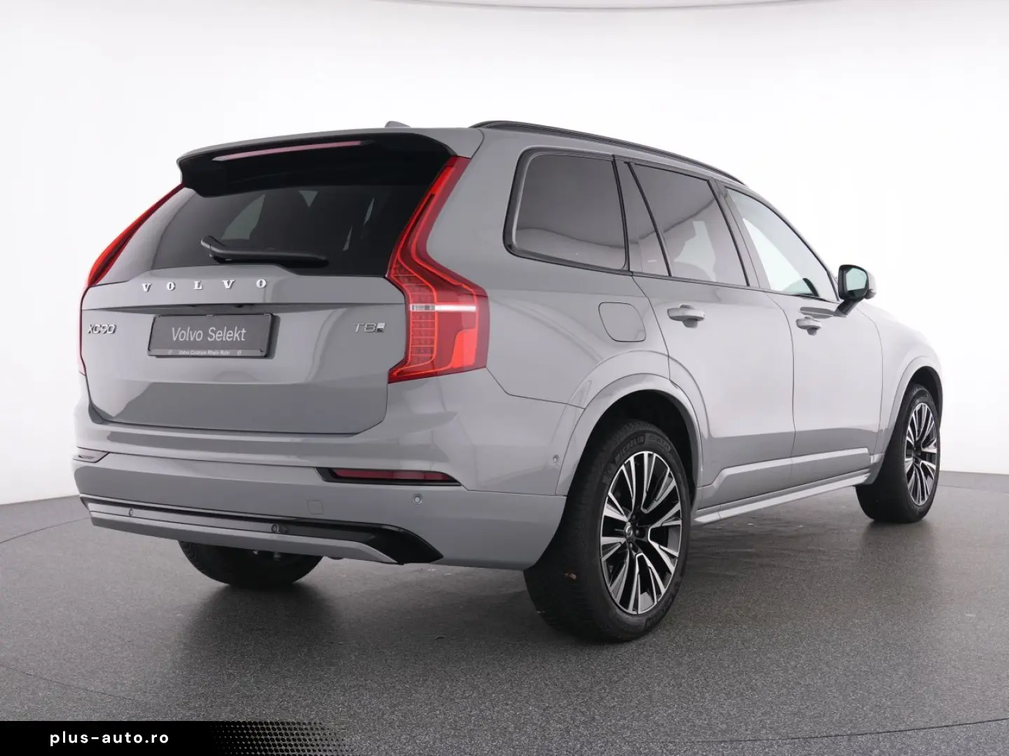 VOLVO XC90 T8 PLUG-IN AWD ULTRA DARK WINTEPAK PANO LM