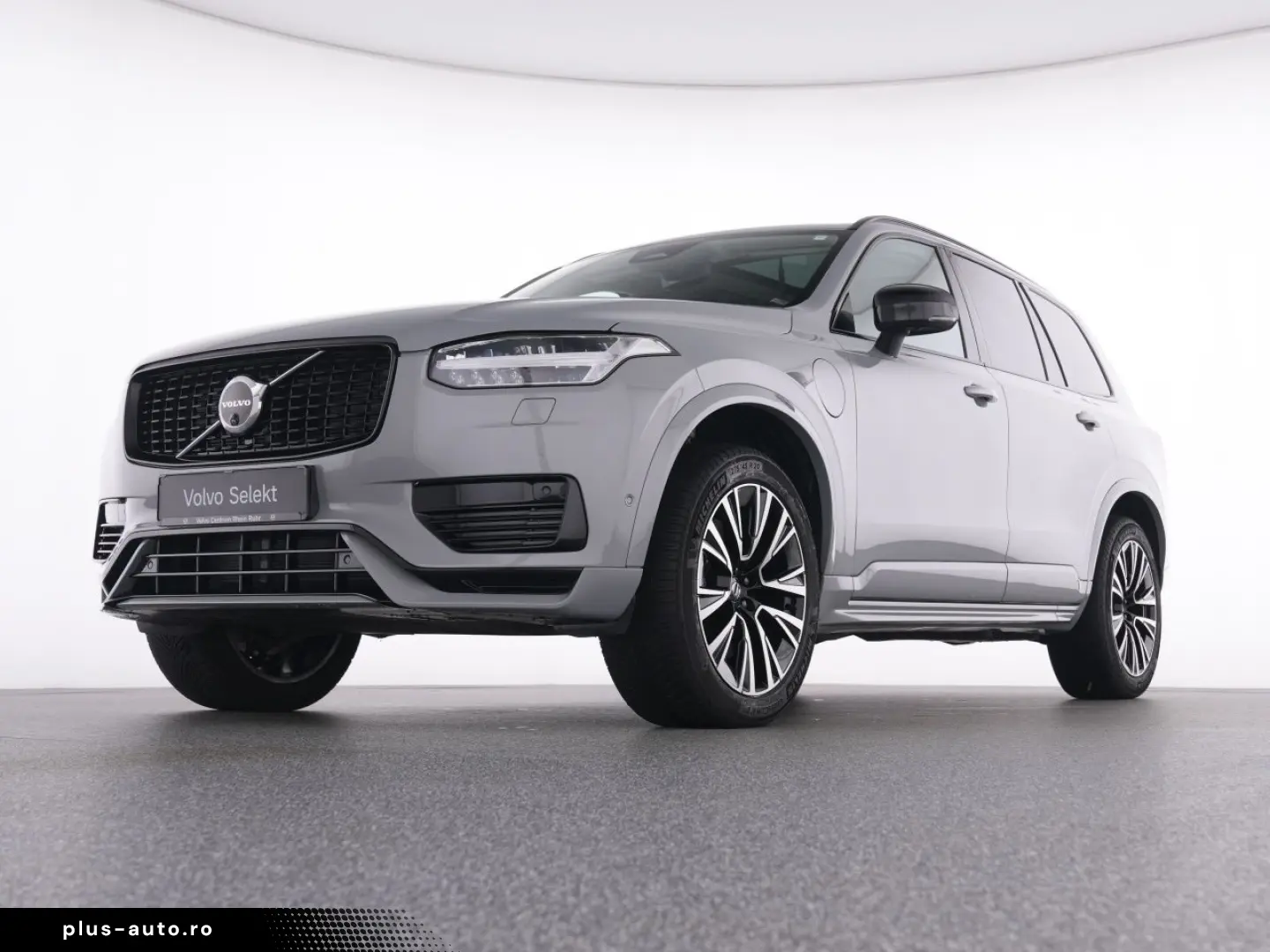 VOLVO XC90 T8 PLUG-IN AWD ULTRA DARK WINTEPAK PANO LM