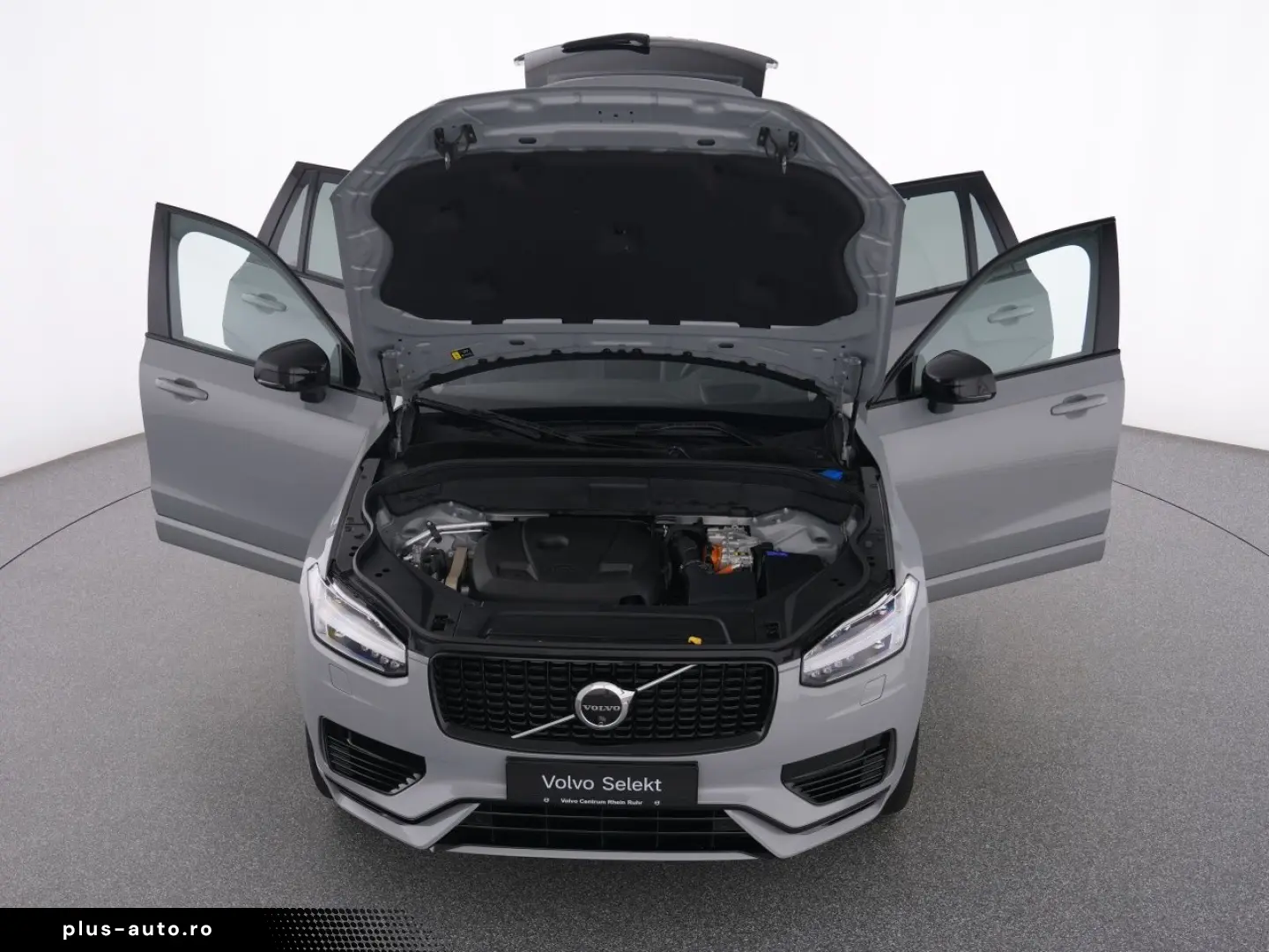 VOLVO XC90 T8 PLUG-IN AWD ULTRA DARK WINTEPAK PANO LM
