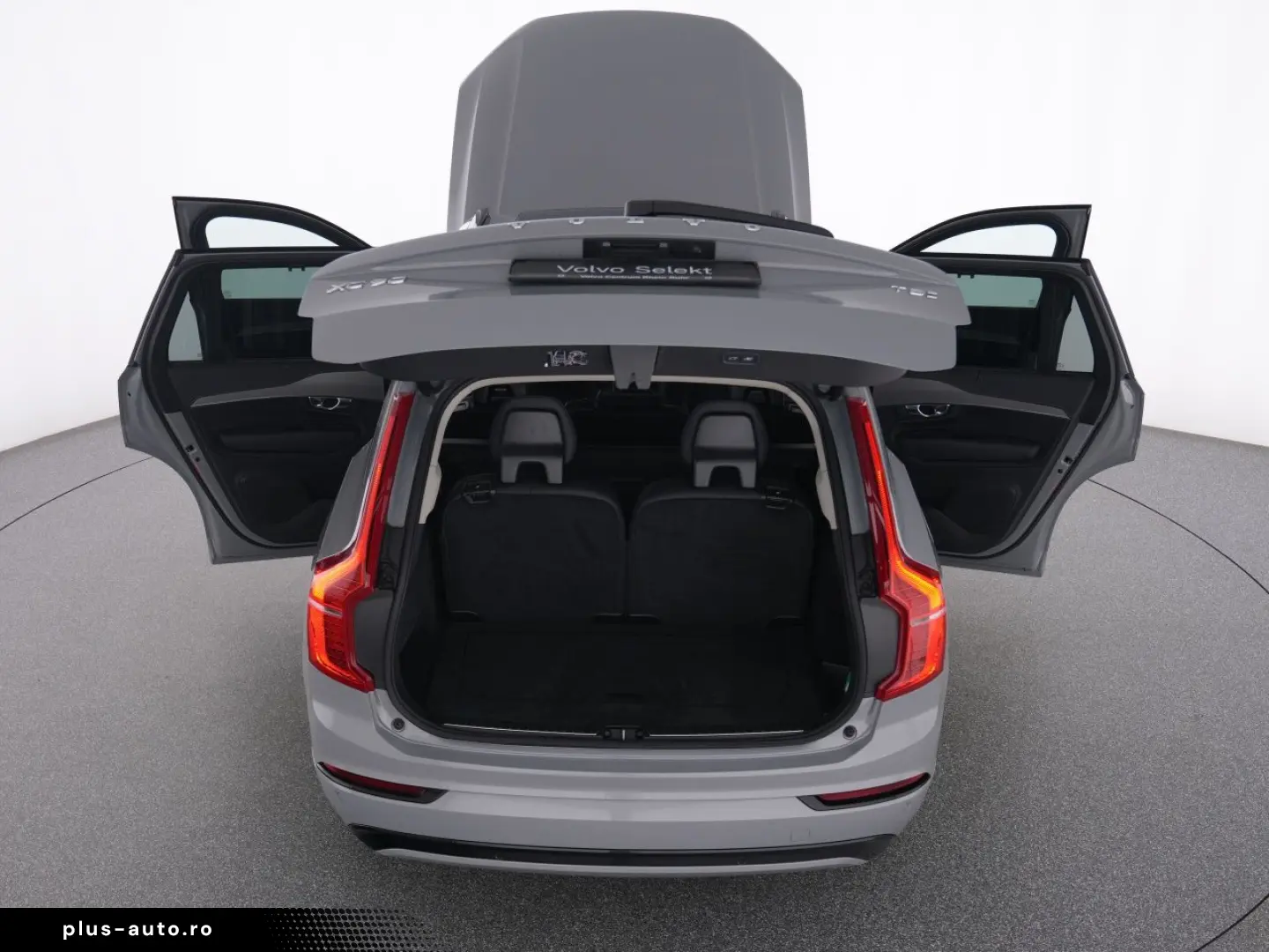 VOLVO XC90 T8 PLUG-IN AWD ULTRA DARK WINTEPAK PANO LM