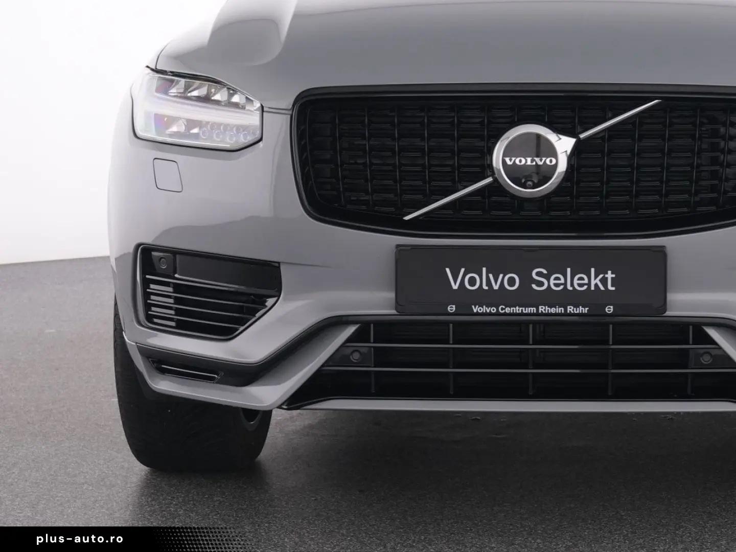 VOLVO XC90 T8 PLUG-IN AWD ULTRA DARK WINTEPAK PANO LM