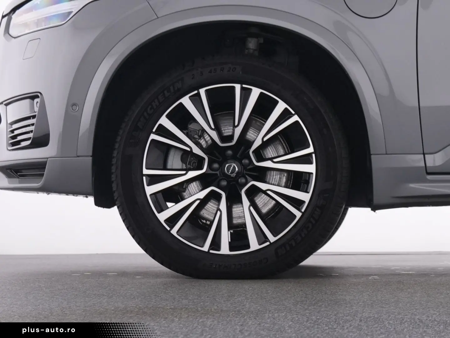 VOLVO XC90 T8 PLUG-IN AWD ULTRA DARK WINTEPAK PANO LM