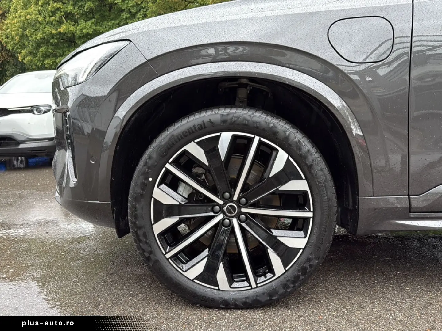 VOLVO XC90 T8 Recharge Plus Dark Plug-In Hybrid AWD