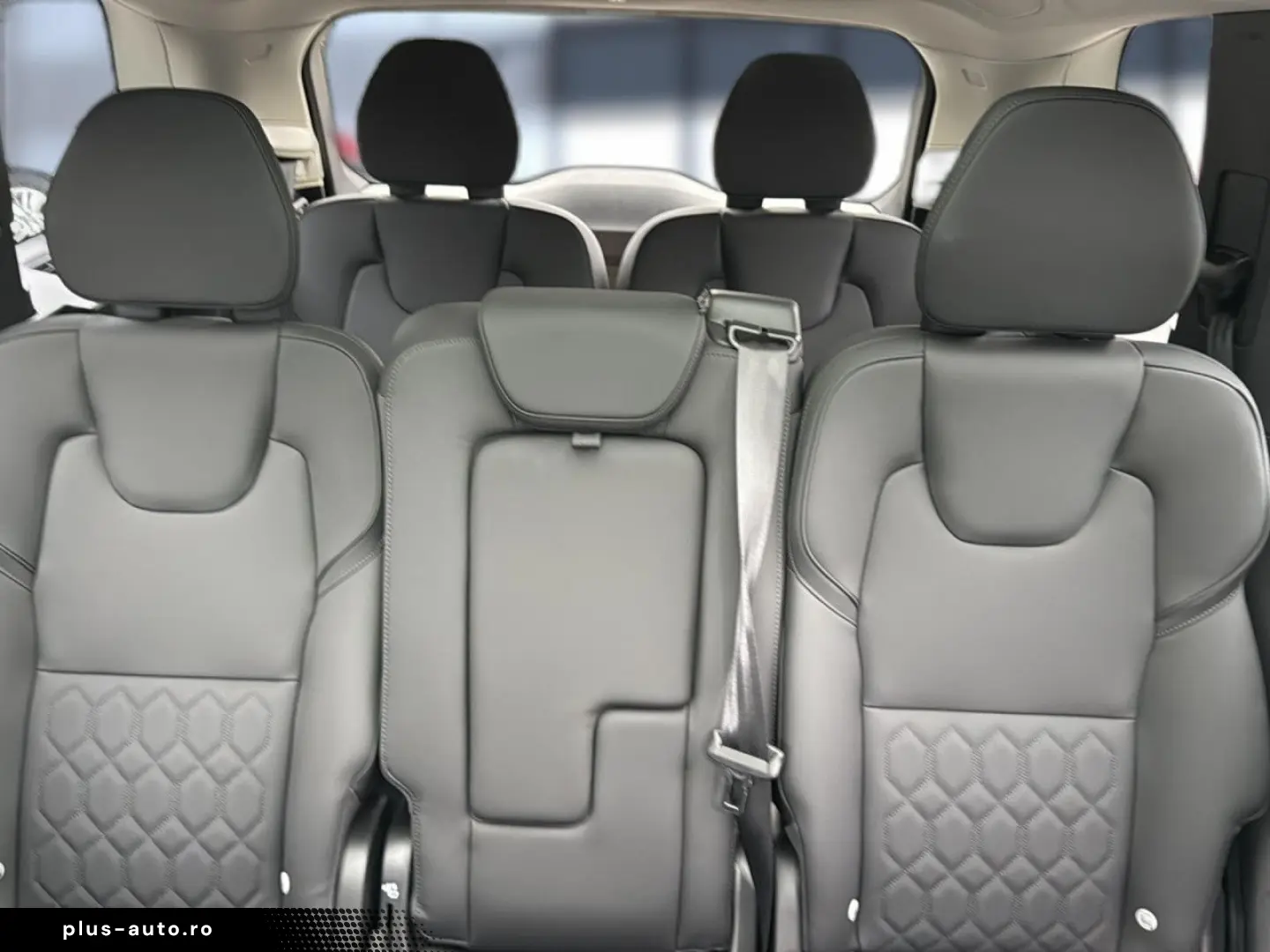VOLVO XC90 T8 Recharge Plus Dark Plug-In Hybrid AWD