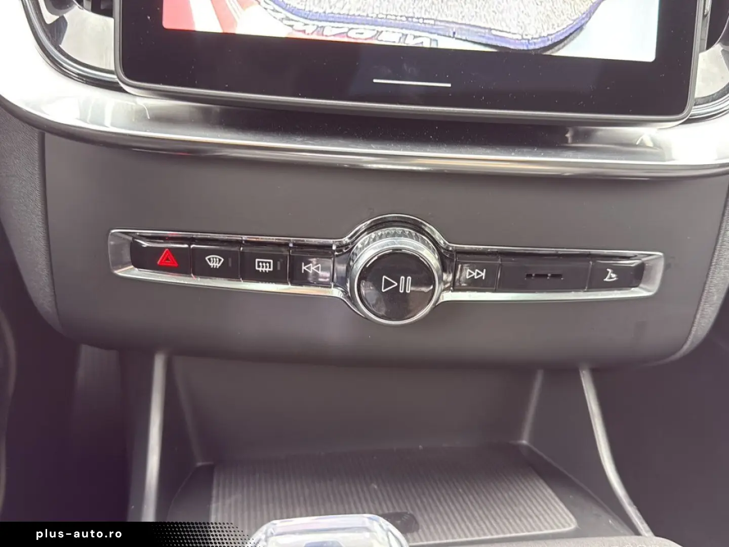 VOLVO XC90 T8 Recharge Plus Dark Plug-In Hybrid AWD