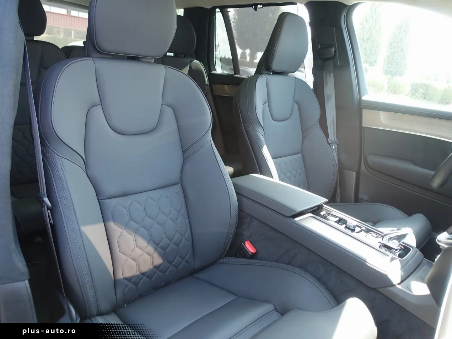 VOLVO XC90 Ultra Bright T8 AWD 360 Cam HeadUp Pano.