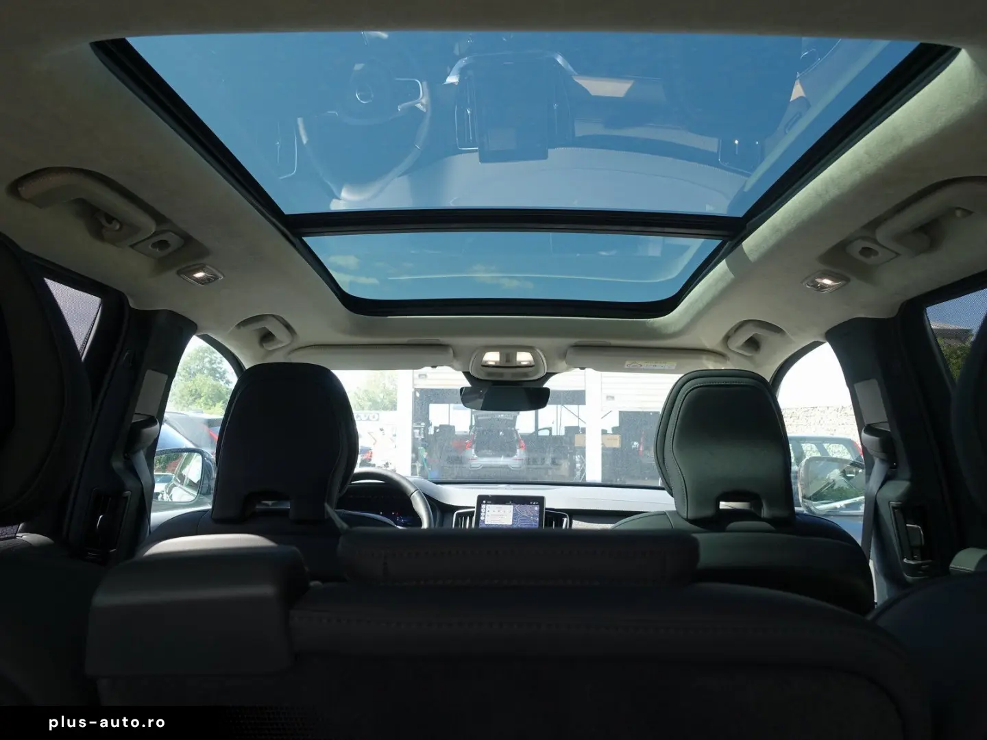 VOLVO XC90 Ultra Bright T8 AWD 360 Cam HeadUp Pano.