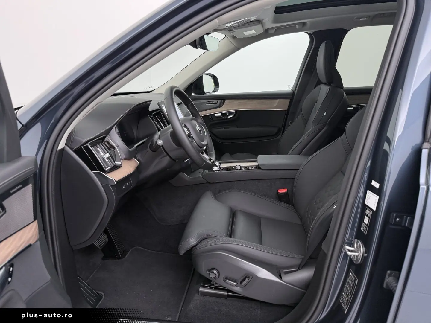 VOLVO XC90 New T8 AWD Plus Dark AWD