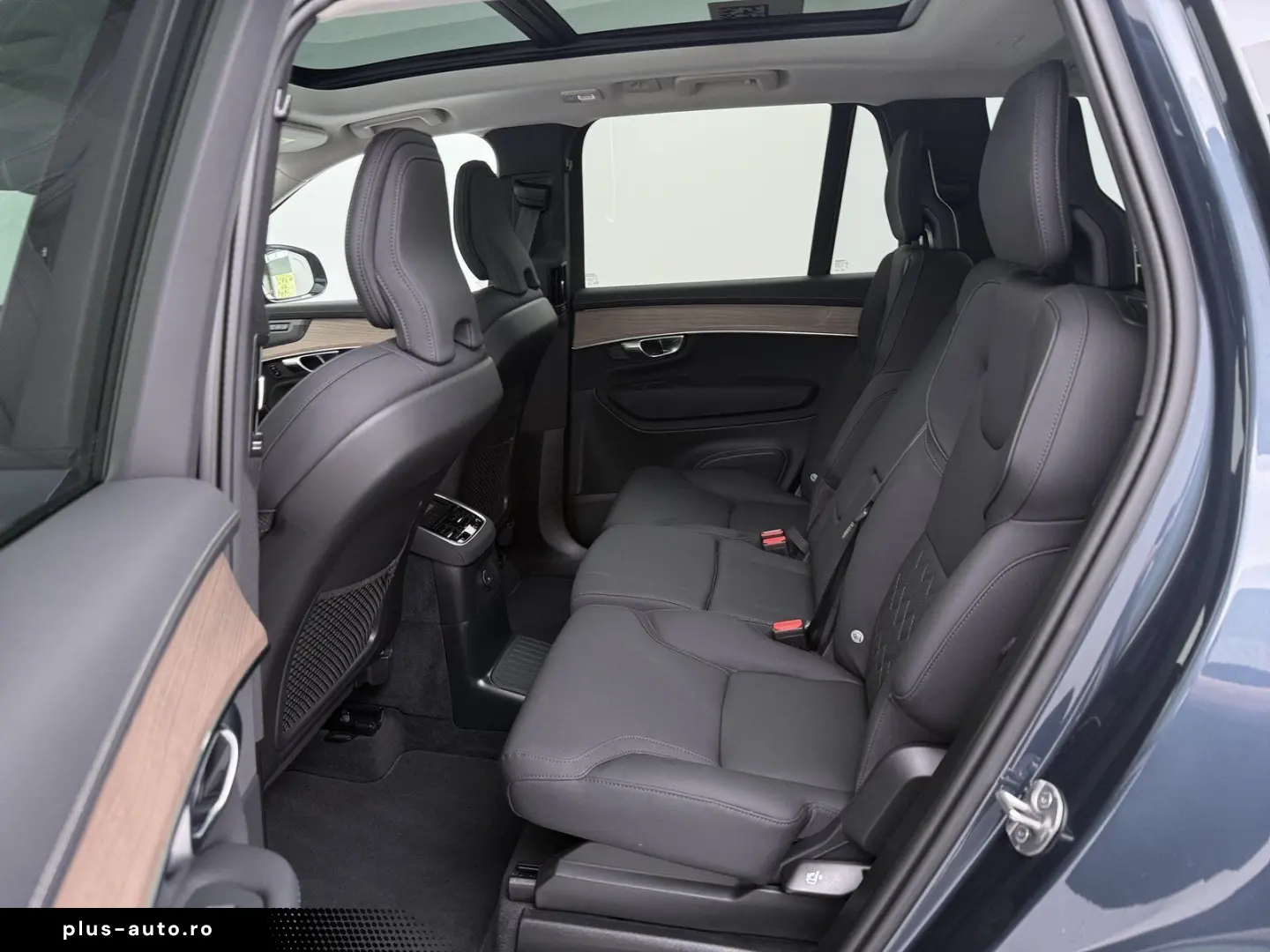 VOLVO XC90 New T8 AWD Plus Dark AWD