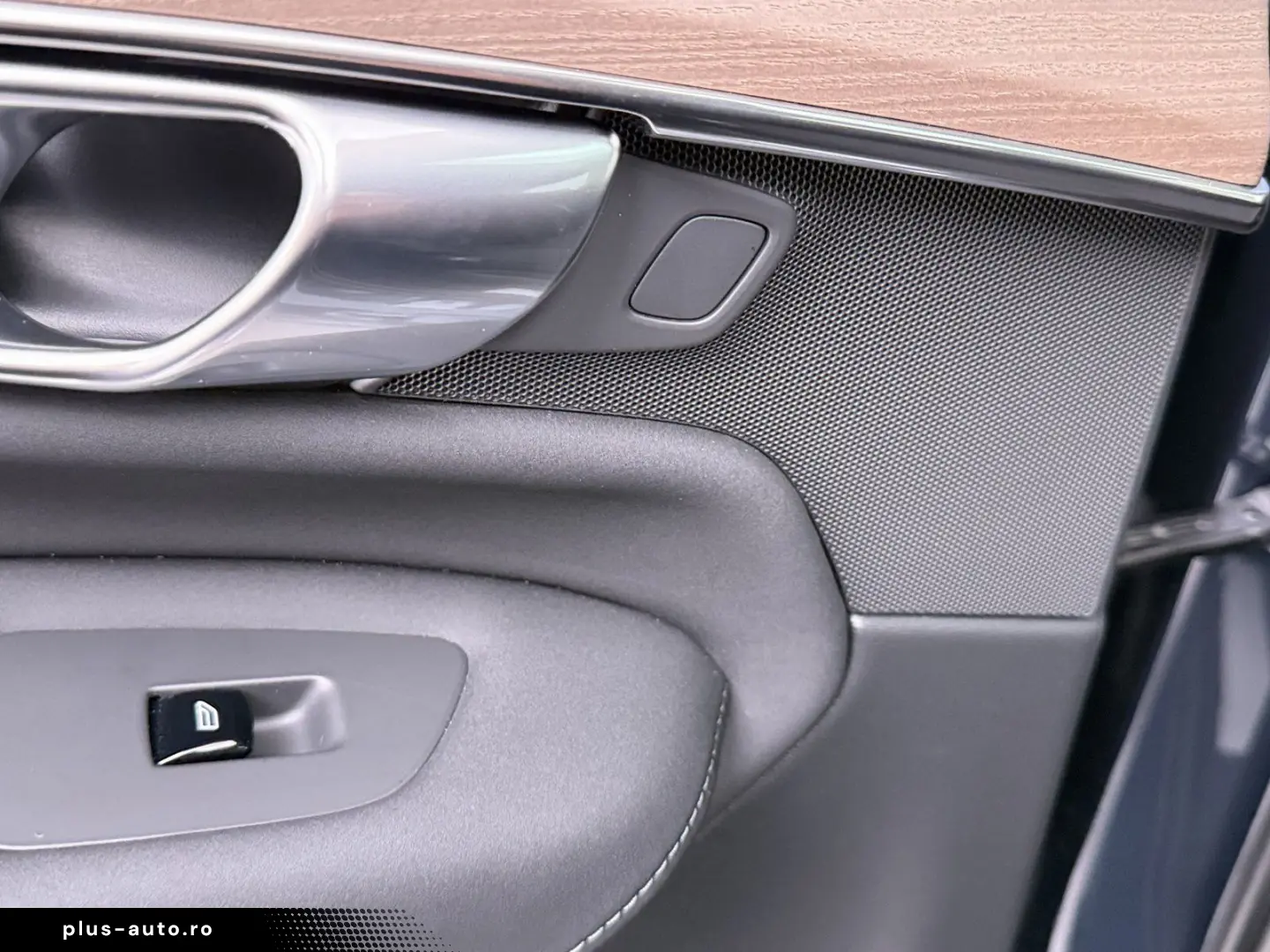 VOLVO XC90 New T8 AWD Plus Dark AWD
