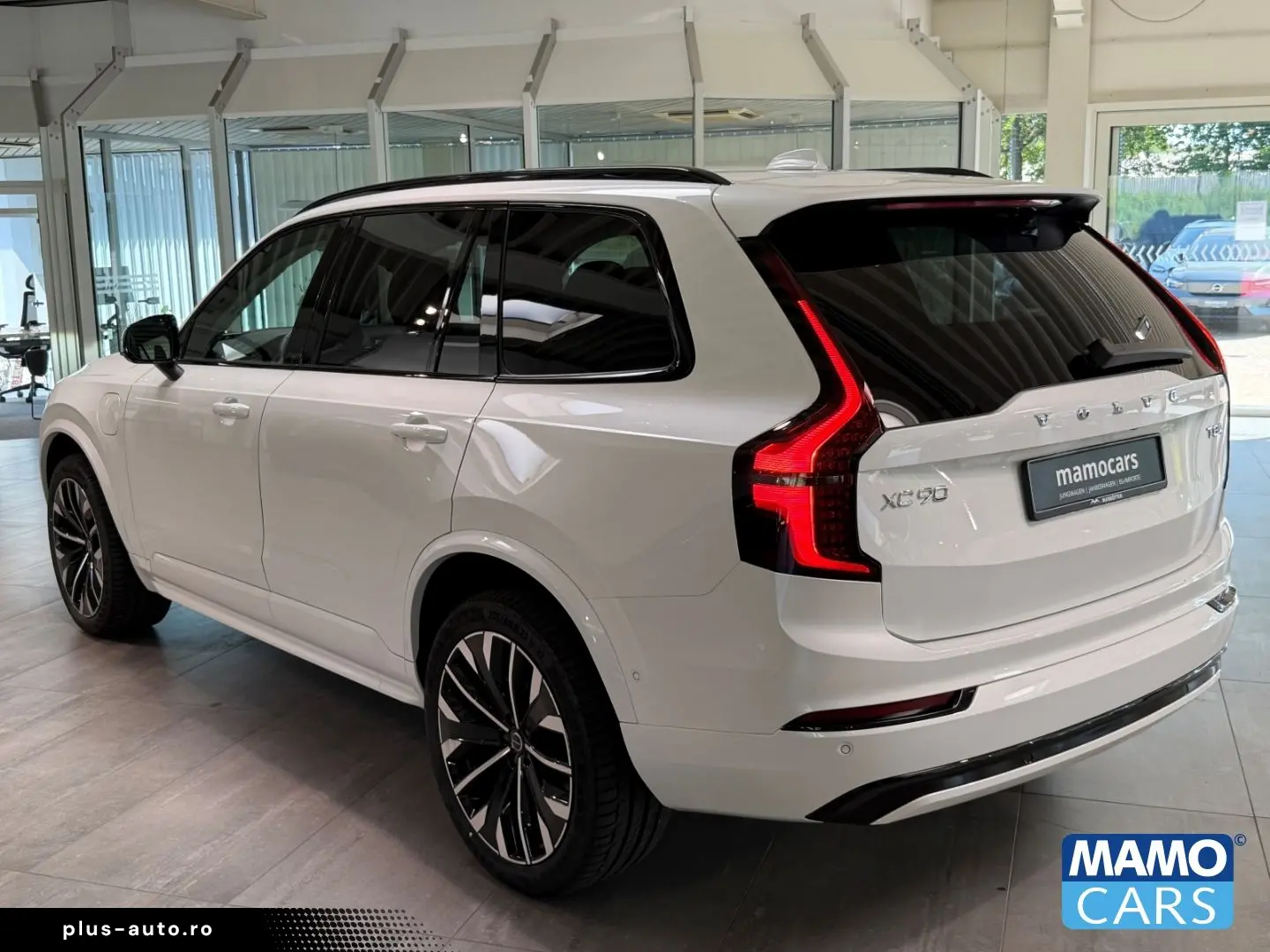 VOLVO XC90 T8 AWD Plus Dark FACELIFT HUD PANO ACC 360