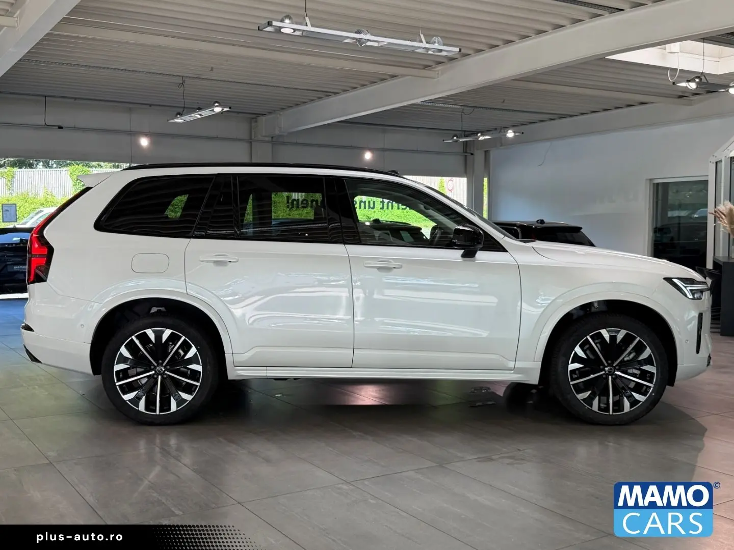 VOLVO XC90 T8 AWD Plus Dark FACELIFT HUD PANO ACC 360