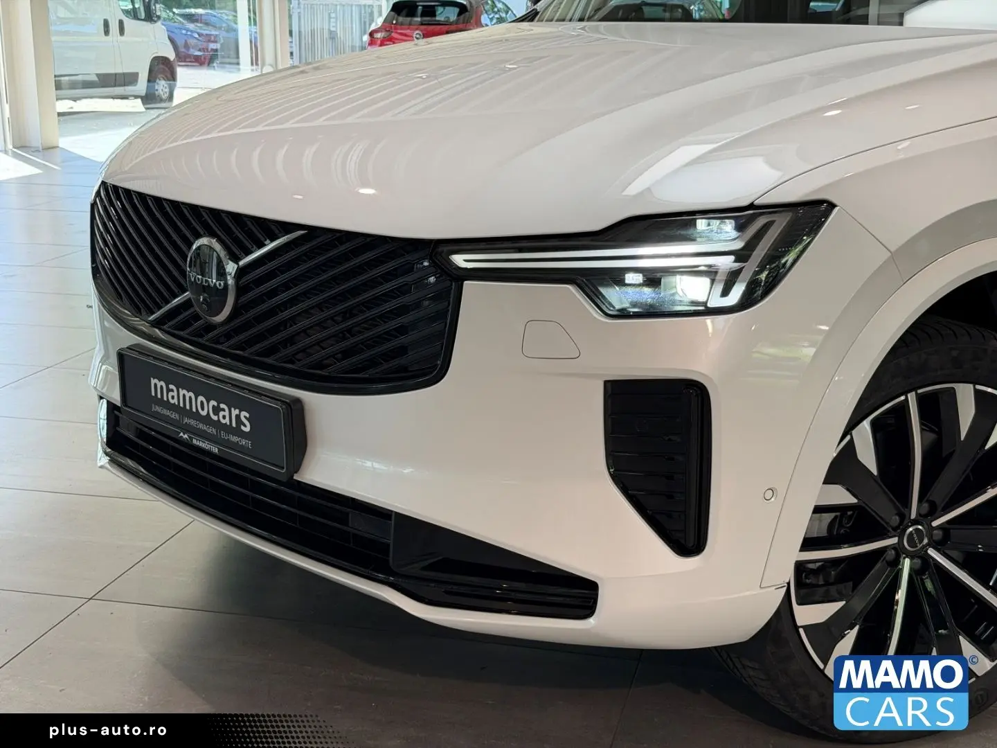 VOLVO XC90 T8 AWD Plus Dark FACELIFT HUD PANO ACC 360