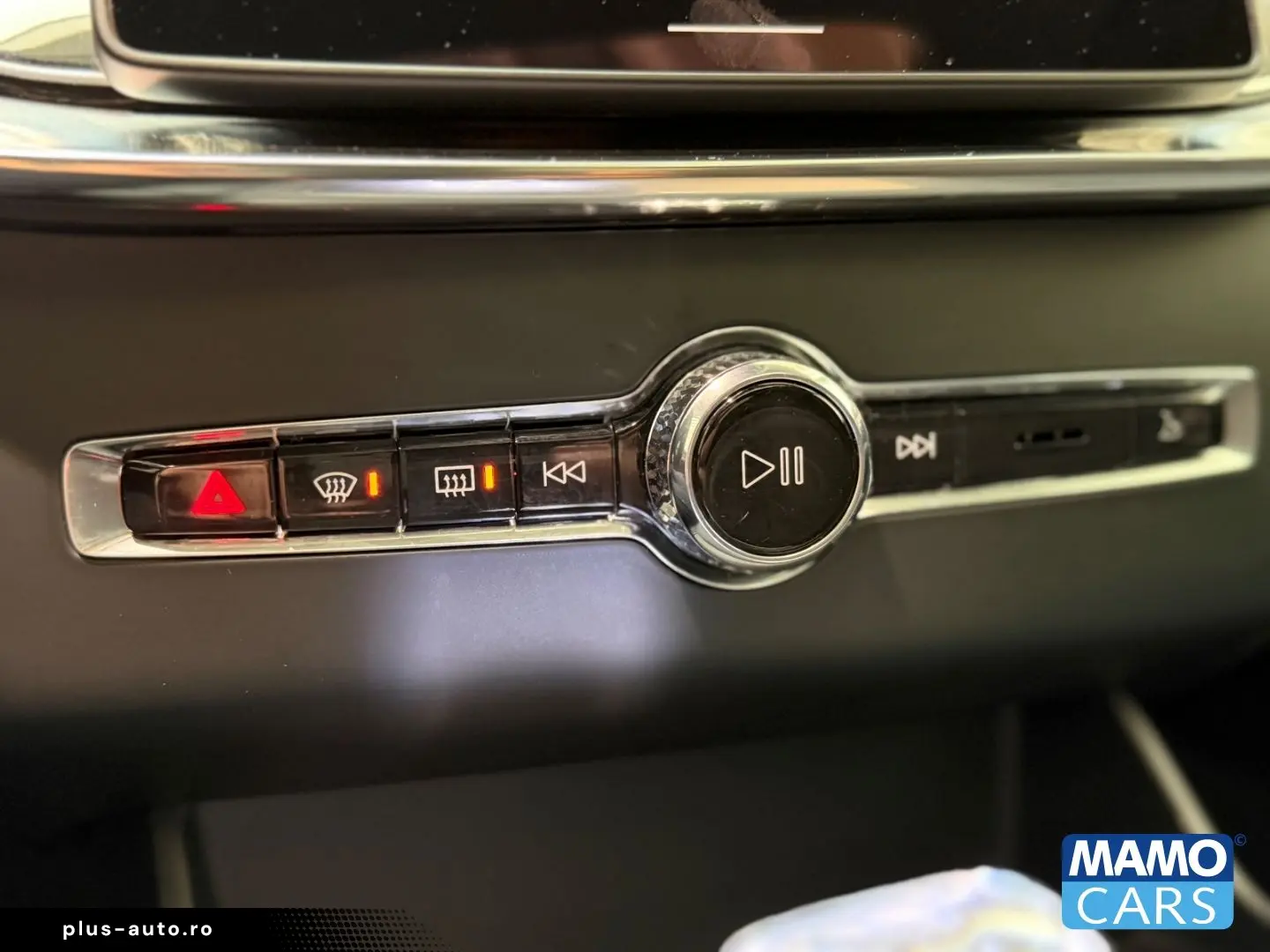 VOLVO XC90 T8 AWD Plus Dark FACELIFT HUD PANO ACC 360