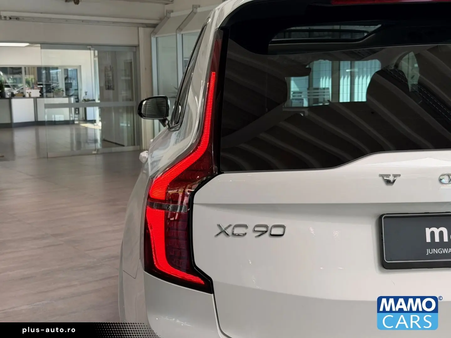 VOLVO XC90 T8 AWD Plus Dark FACELIFT HUD PANO ACC 360