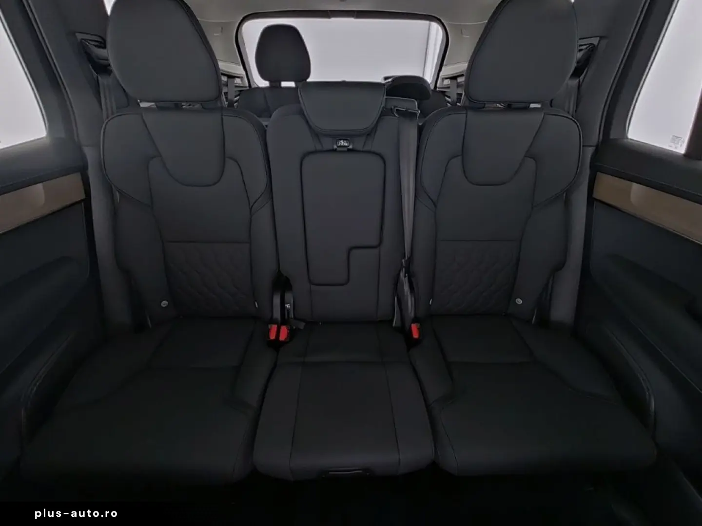 VOLVO XC90 FACELIFT Plus Bright Recharge Plug-In Hybri
