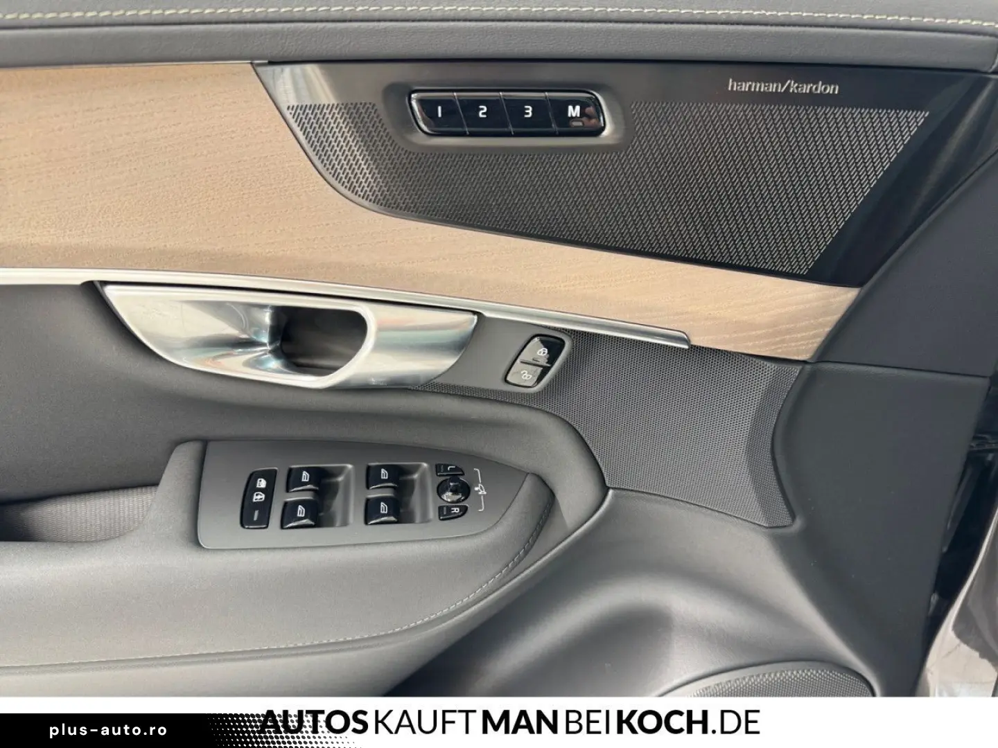VOLVO XC90 T8 AWD Plug-In Dark HUD 360  BLIS ACC H&K