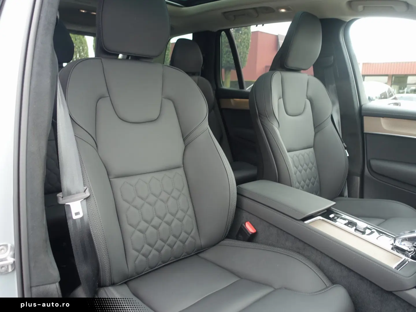 VOLVO XC90 Ultra T8 AWD Plug-in Hybrid HUD H&K PANO