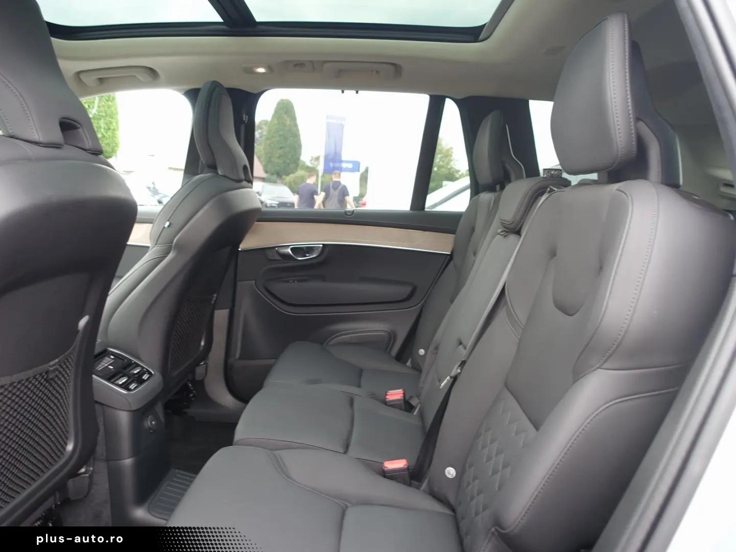 VOLVO XC90 Ultra T8 AWD Plug-in Hybrid HUD H&K PANO