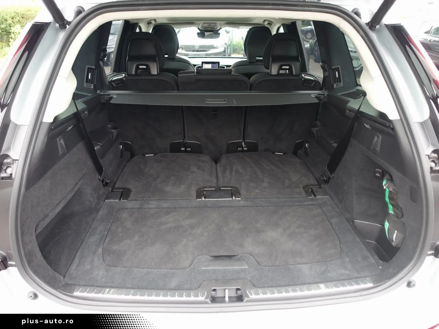 VOLVO XC90 Ultra T8 AWD Plug-in Hybrid HUD H&K PANO