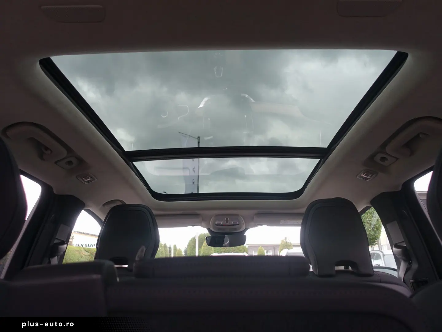 VOLVO XC90 Ultra T8 AWD Plug-in Hybrid HUD H&K PANO