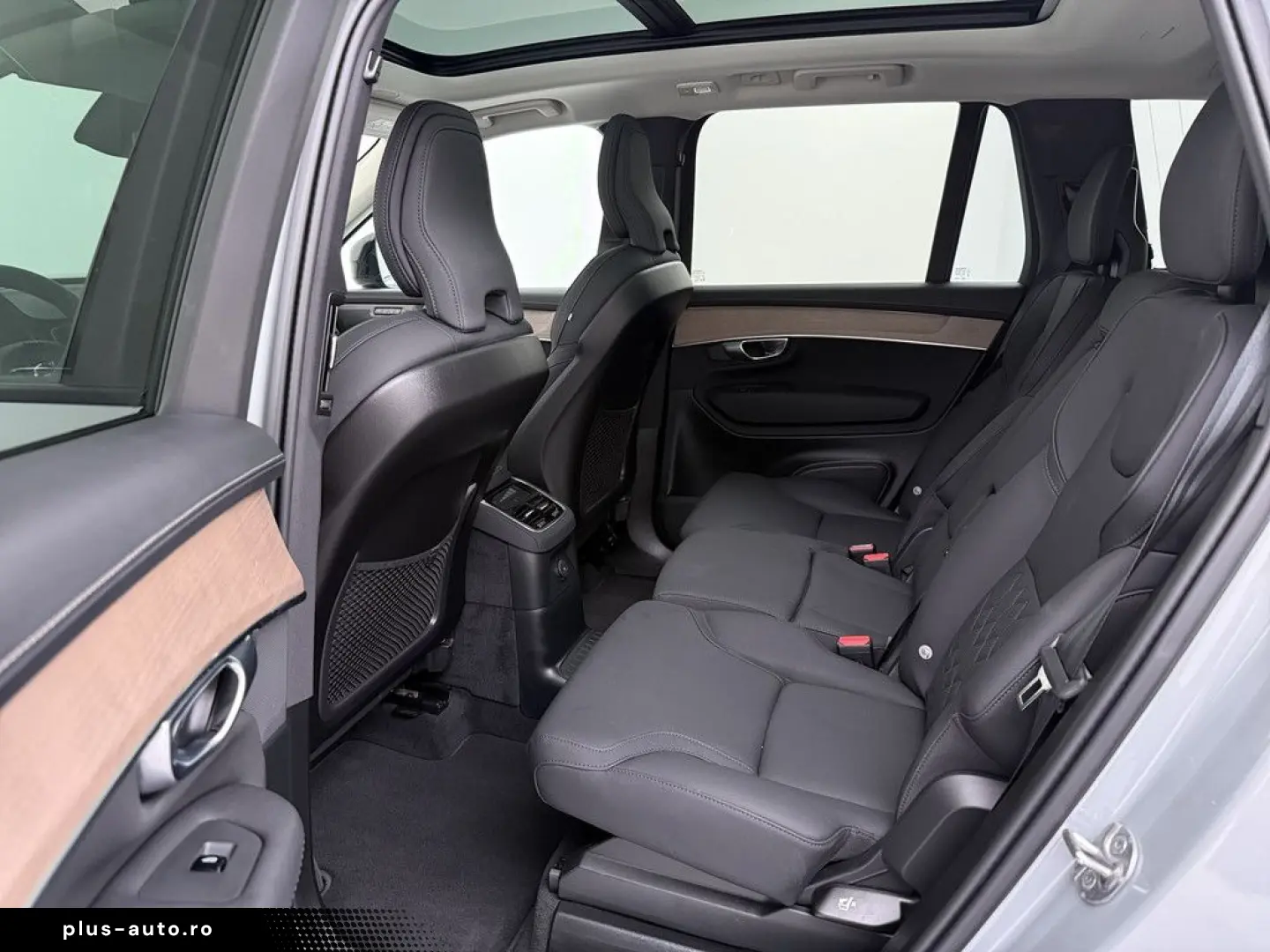 VOLVO XC90 T8 AWD Recharge Plus Dark HUD PANO 360