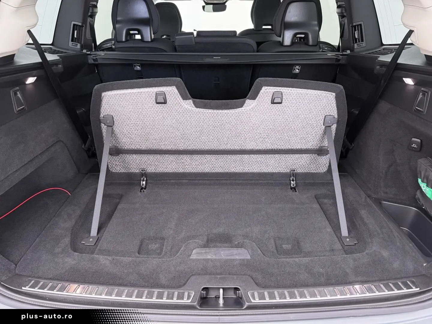 VOLVO XC90 T8 AWD Recharge Plus Dark HUD PANO 360