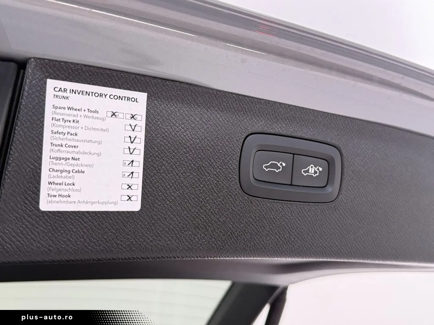 VOLVO XC90 T8 AWD Recharge Plus Dark HUD PANO 360