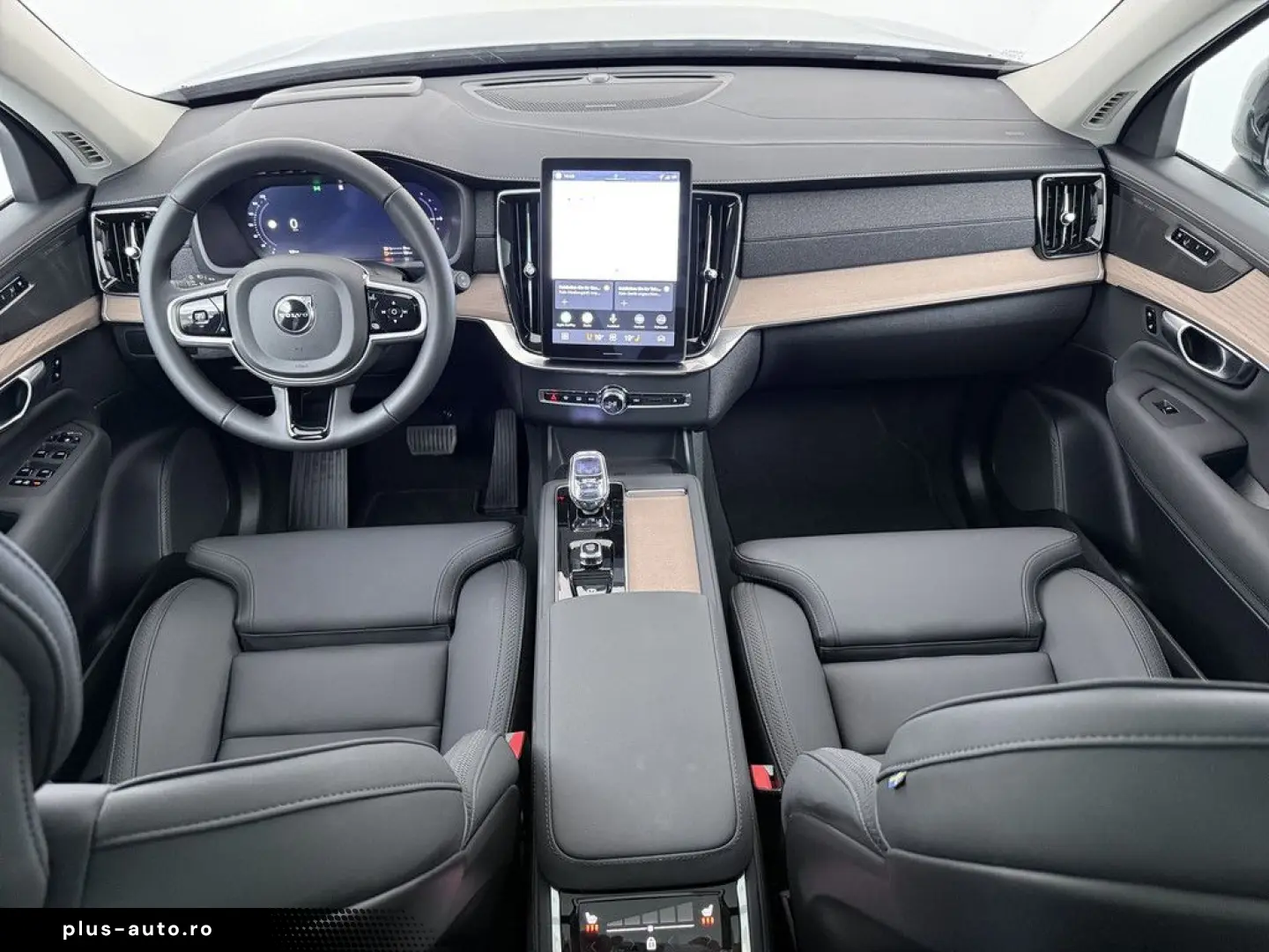 VOLVO XC90 T8 AWD Recharge Plus Dark HUD PANO 360