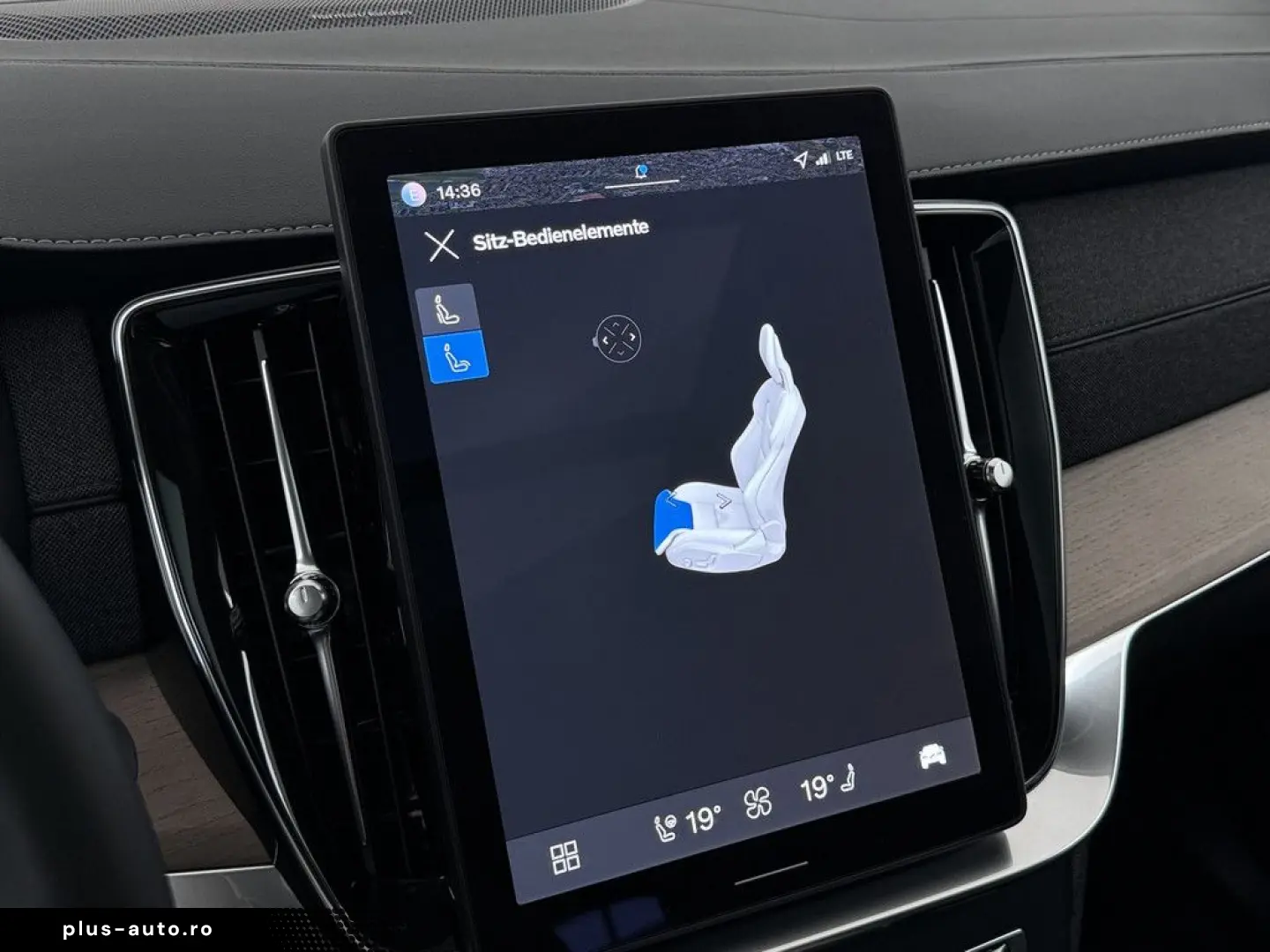 VOLVO XC90 T8 AWD Recharge Plus Dark HUD PANO 360