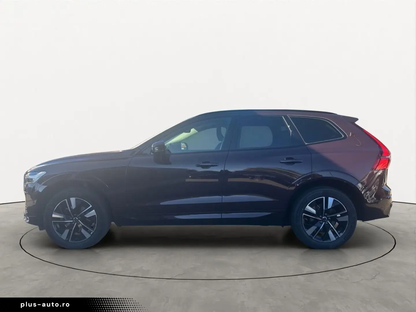 VOLVO XC60 B5 Plus Dark 360  H K PANO LED 19