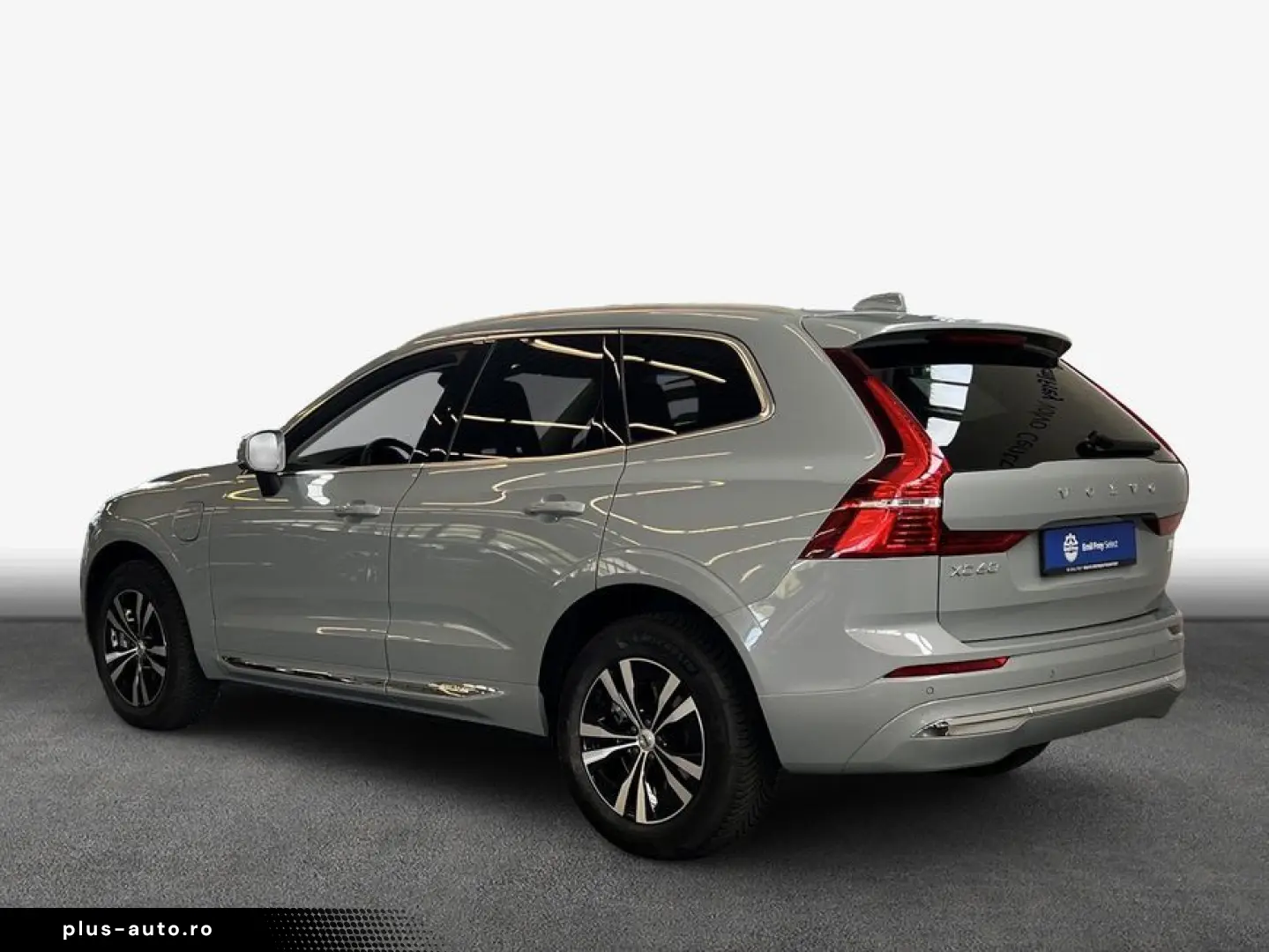 VOLVO XC60 T6 AWD Recharge Glasd Pilot BLIS Standheizu