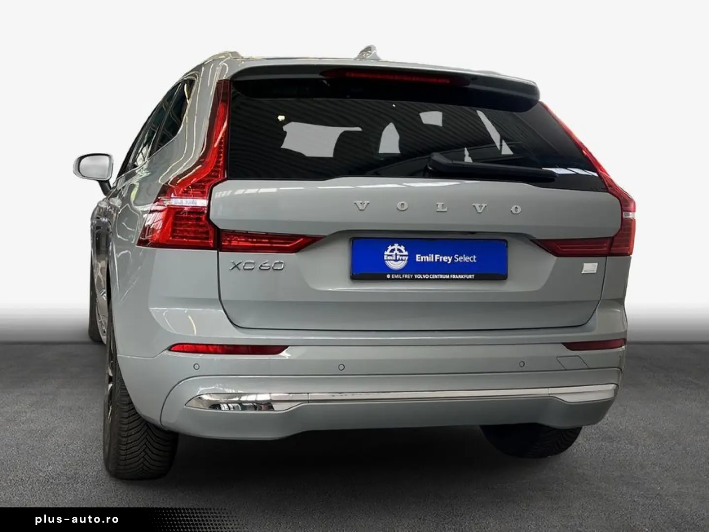 VOLVO XC60 T6 AWD Recharge Glasd Pilot BLIS Standheizu