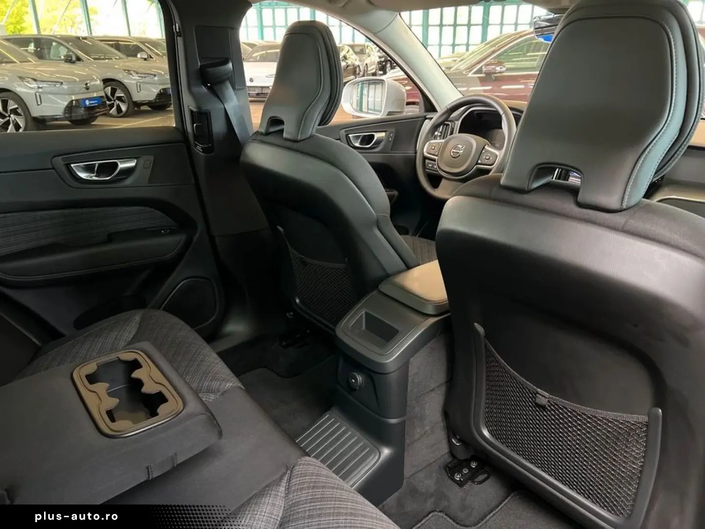 VOLVO XC60 T6 AWD Recharge Glasd Pilot BLIS Standheizu