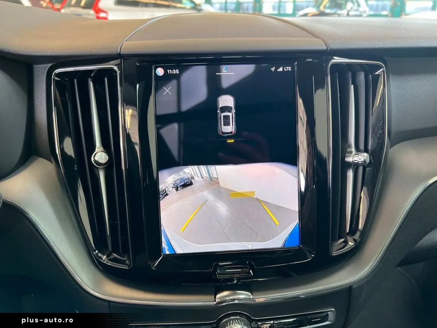 VOLVO XC60 T6 AWD Recharge Glasd Pilot BLIS Standheizu