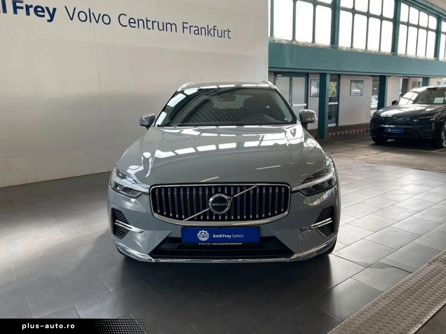 VOLVO XC60 T6 AWD Recharge Glasd Pilot BLIS Standheizu