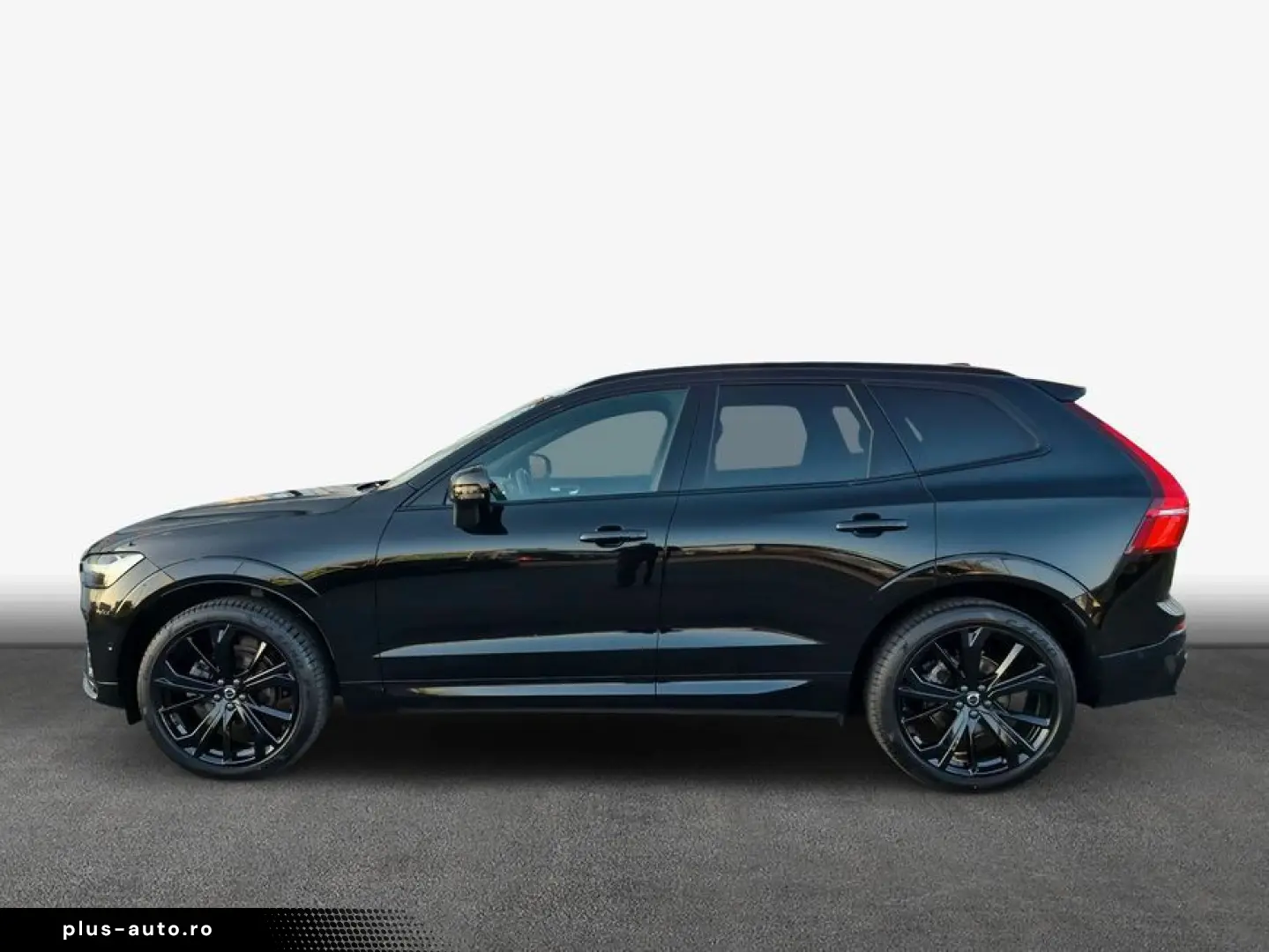 VOLVO XC60 B5 B AWD Plus Black Edition Winter-Paket
