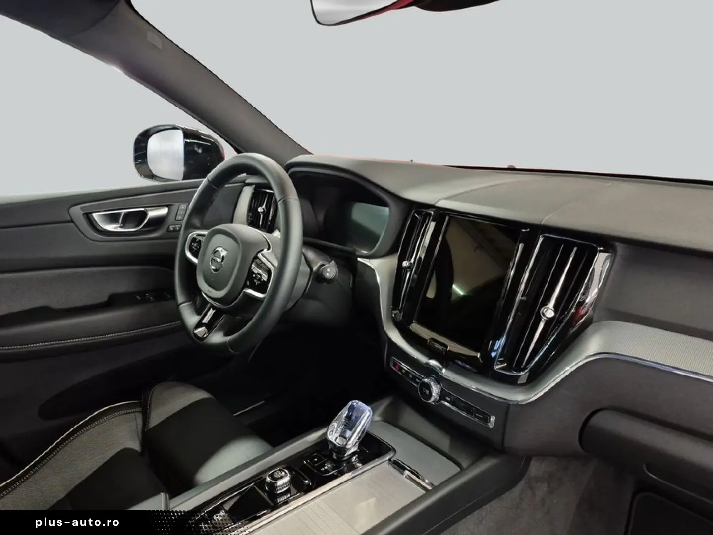 VOLVO XC60 B5 B AWD Plus Black Edition Winter-Paket
