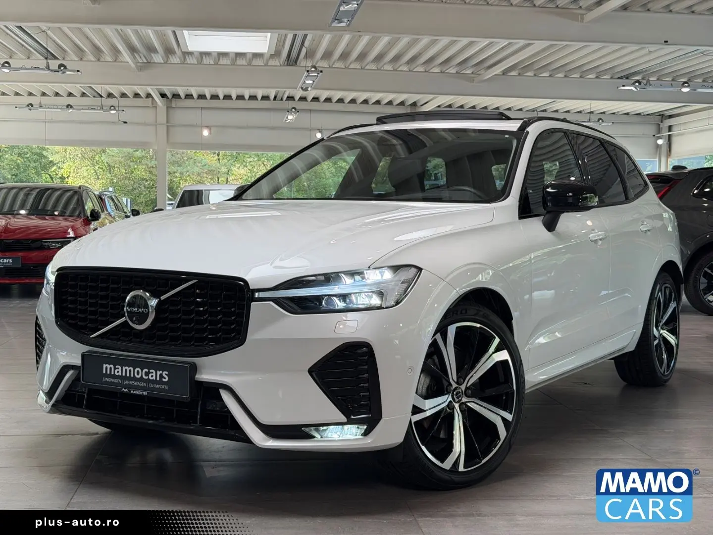 VOLVO XC60 B5 AWD Ultra Dark AHK 21'' PANO&hellip;