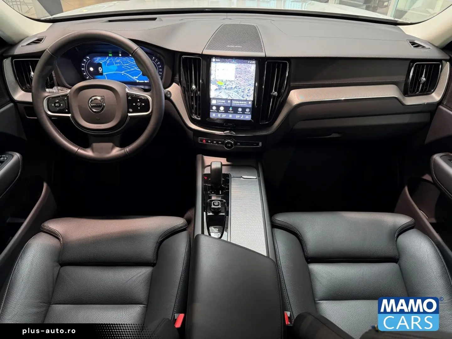 VOLVO XC60 B5 AWD Ultra Dark AHK 21'' PANO&hellip;